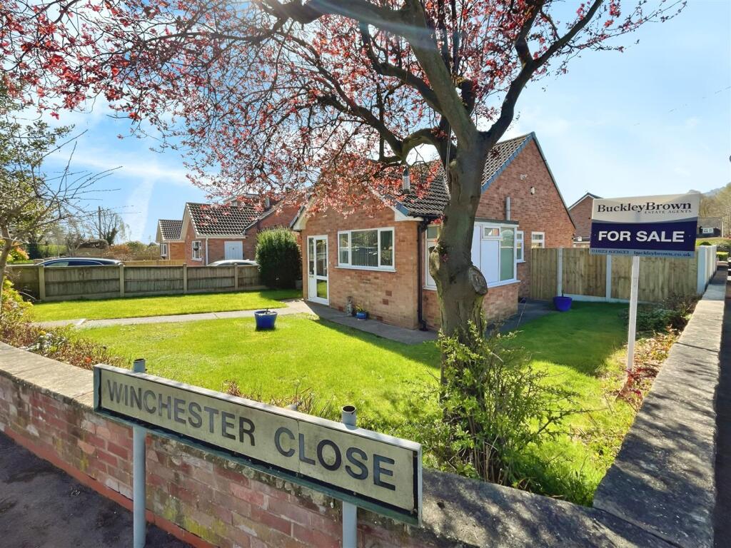 c82f6c10-Front 201.jpg