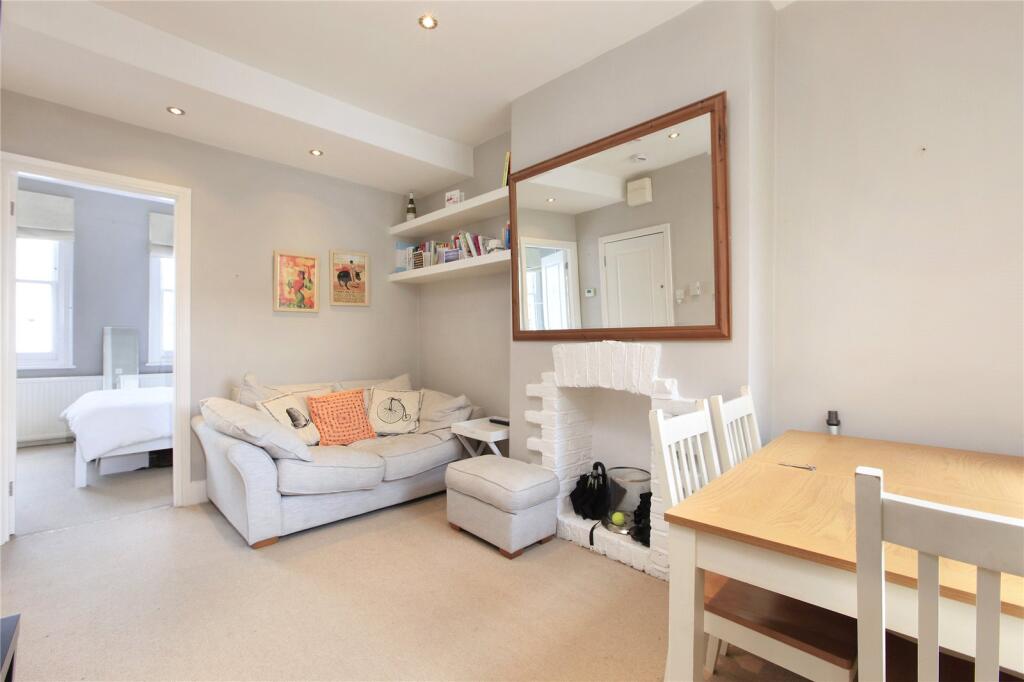 property in Vicarage Crescent, 
Battersea Park, SW11
