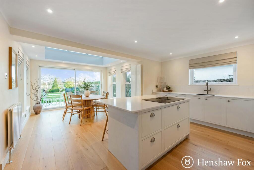 sketch_Ph29_6352283 - Copy.jpg