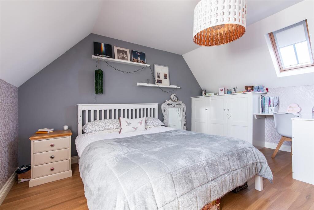 2 truman close-hi-56.jpg