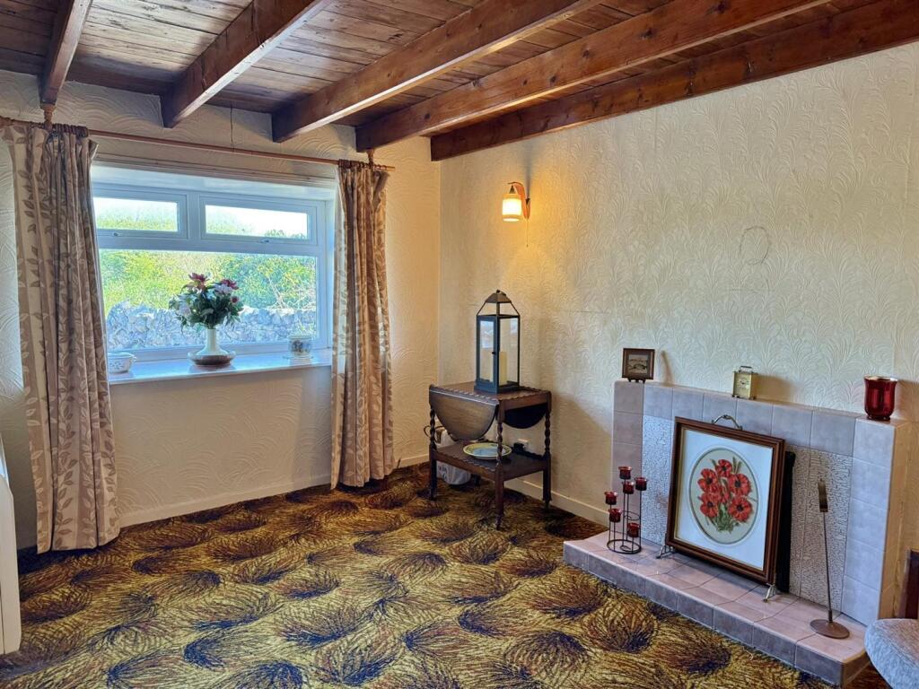 Dining room/ sitting room