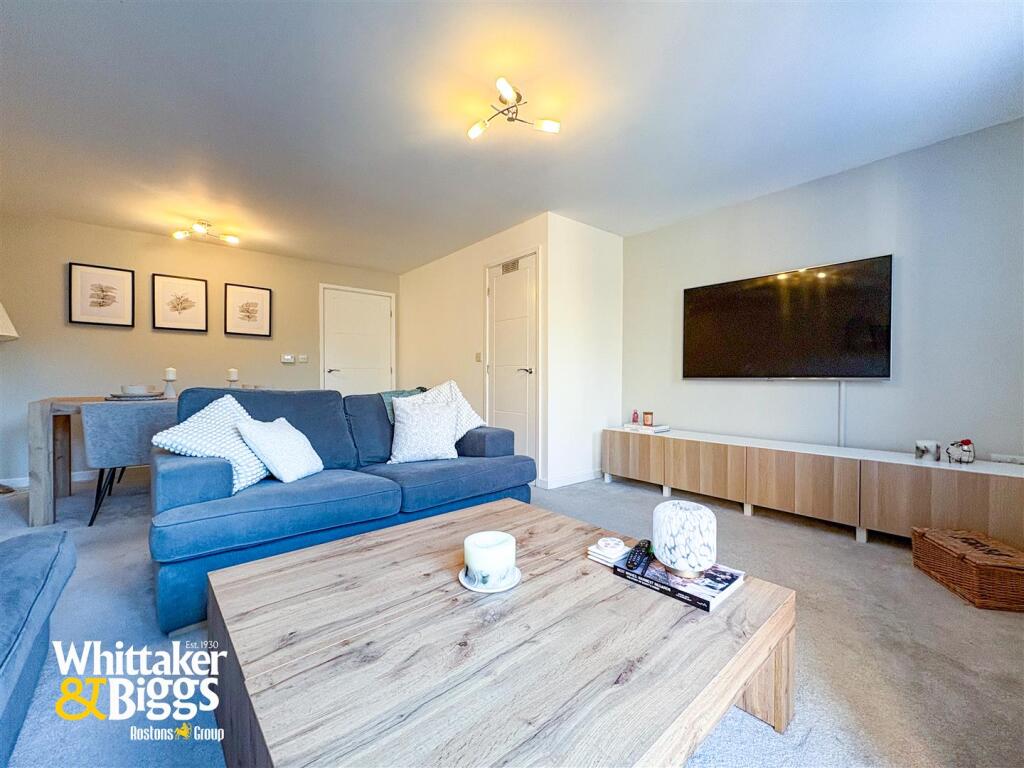 20251211_130306117_iOS 1.jpg