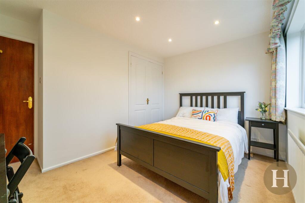 Hadleigh Estate Agents-12.jpg