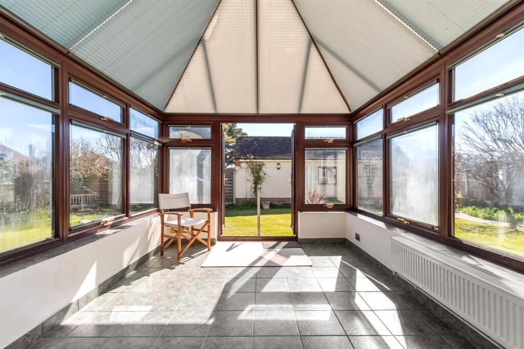 Jersey Road, 2-011.jpg