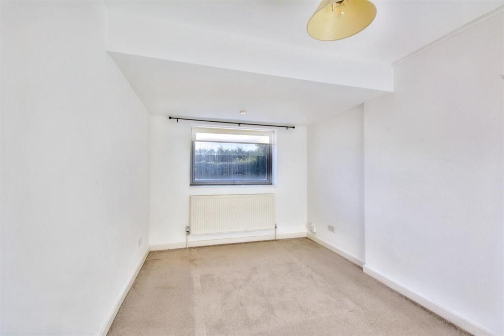 Ground Floor Bedroom 1_1.jpeg