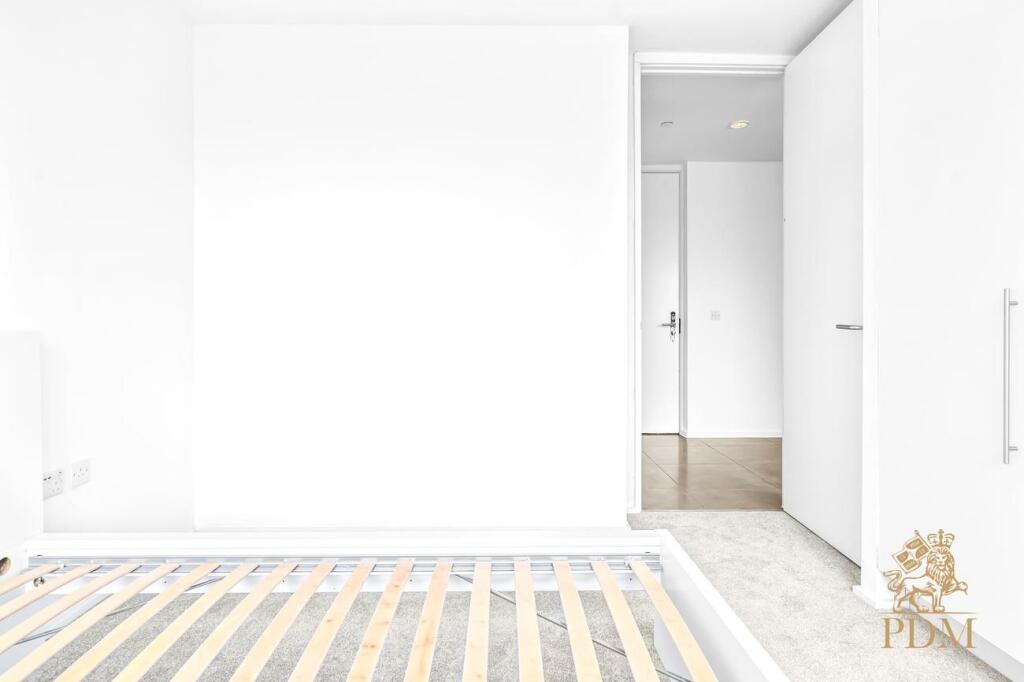 APT 513 Nottingham One Canal Street Nottingham NG1