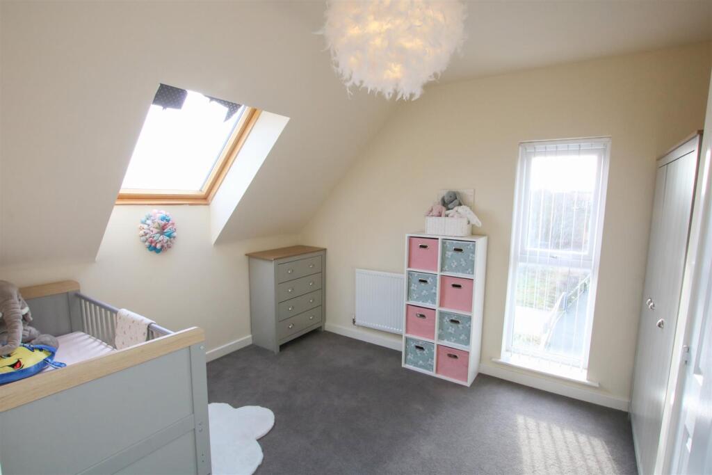 BEDROOM 3