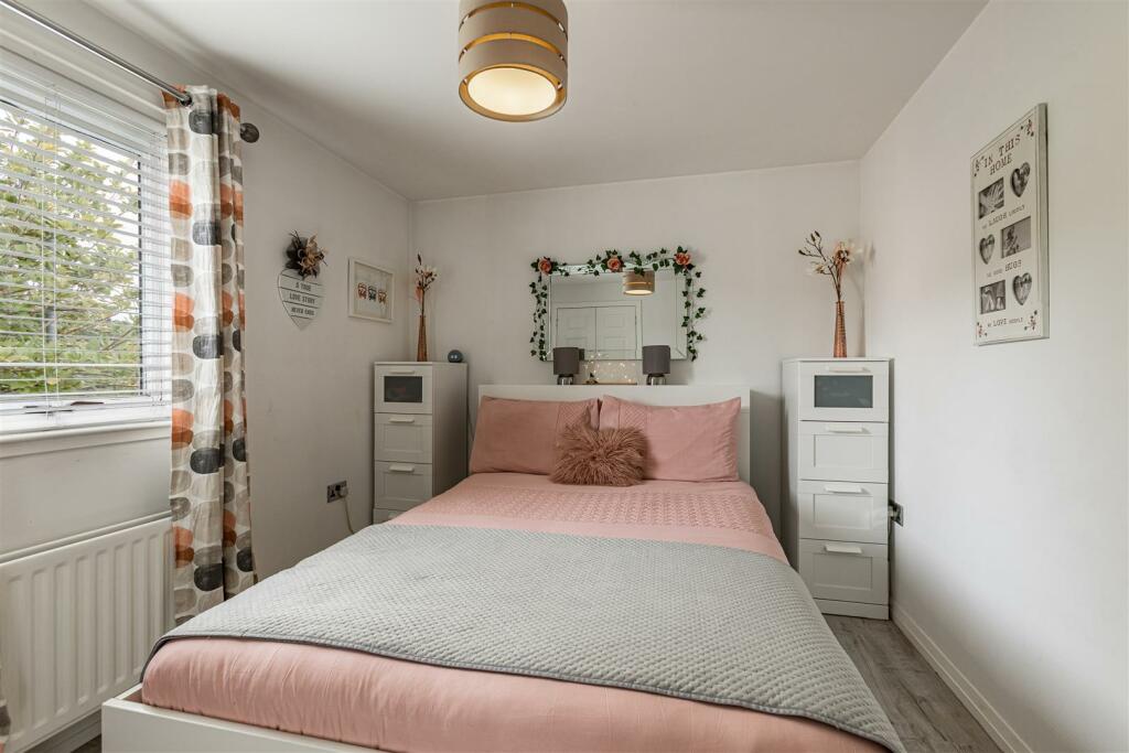 11 Killie Court Tweedbank 25.JPG