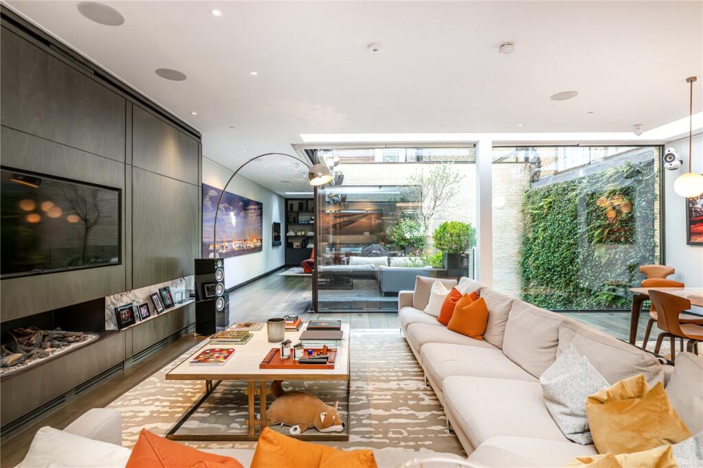Sitting Area