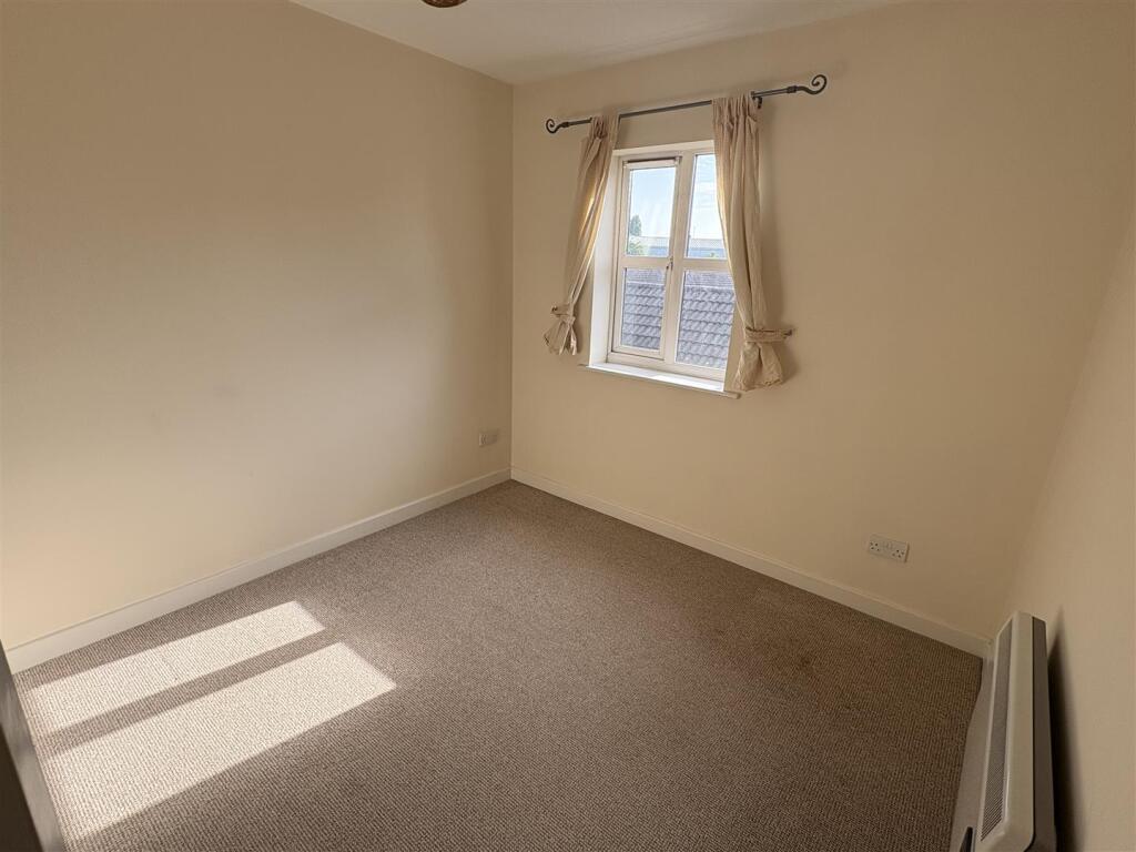 Bedroom2.jpg