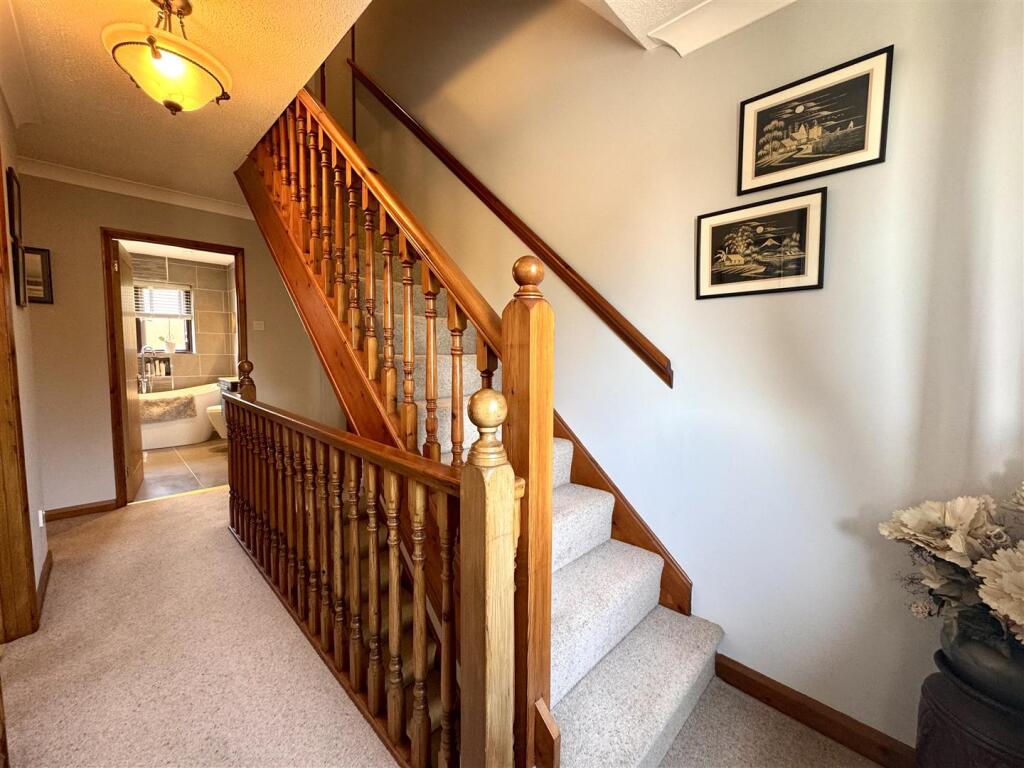 FIRST FLOOR STAIRS AND LANDING