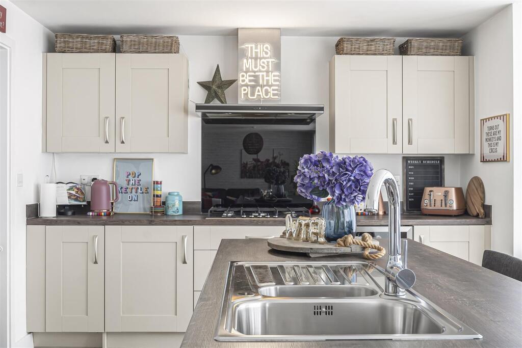 4 Osborne Road, West Haddon