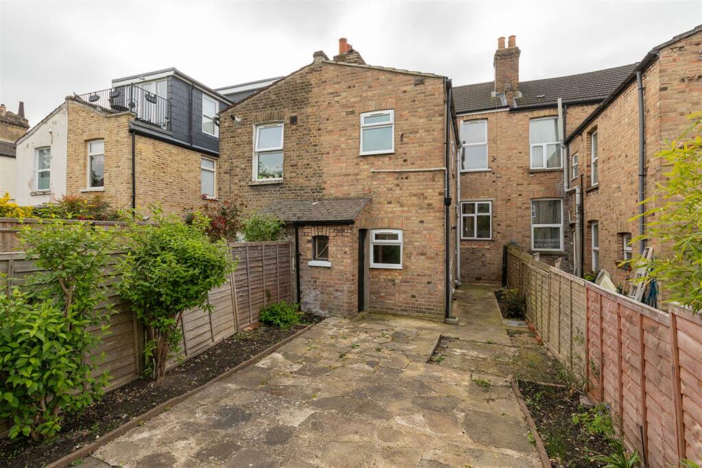 Hazelwood Road