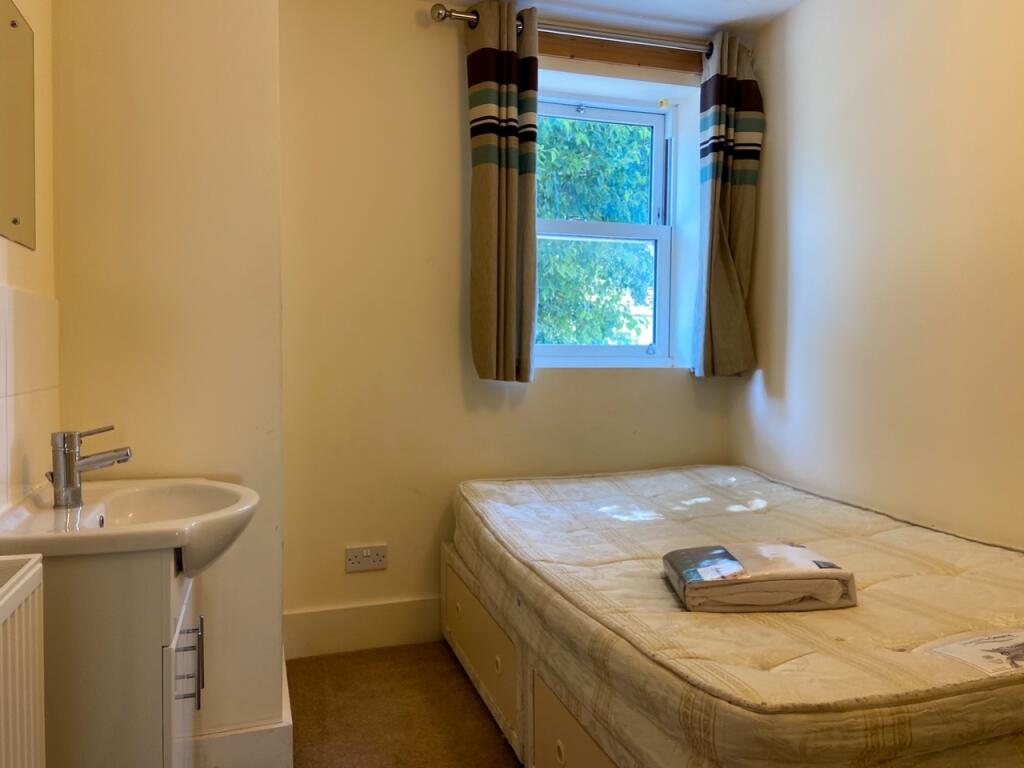 3 Elm Grove Bedroom 5