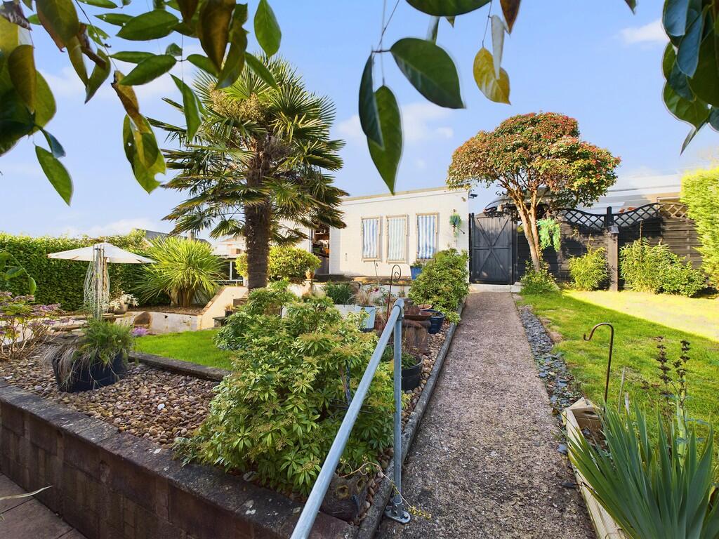 CAM03522G0-PR0165...