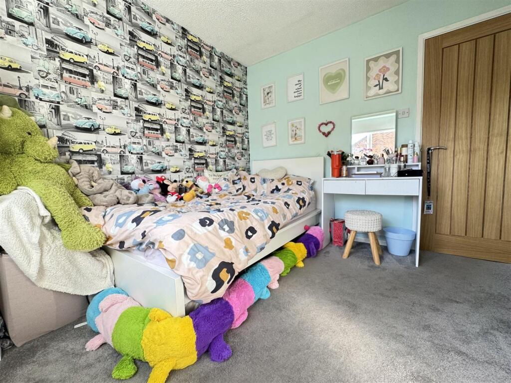 IMG_9883 (Large).JPG