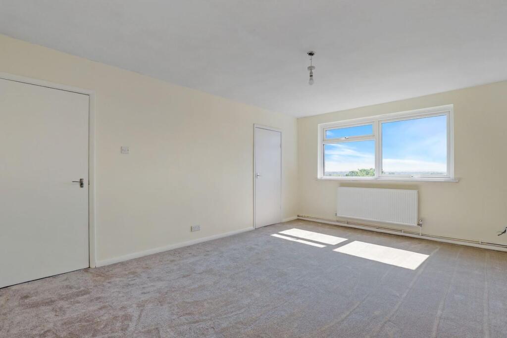 08-810dJHPropWpen - 8 Benwick Court -22-medium.JPG