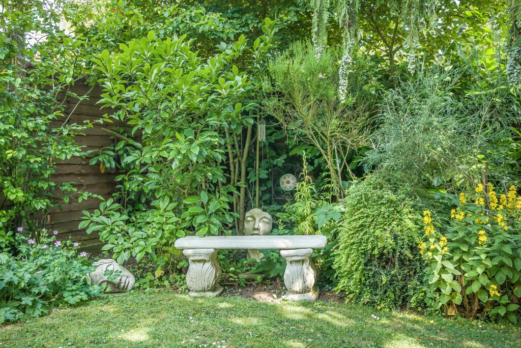 Garden (5)