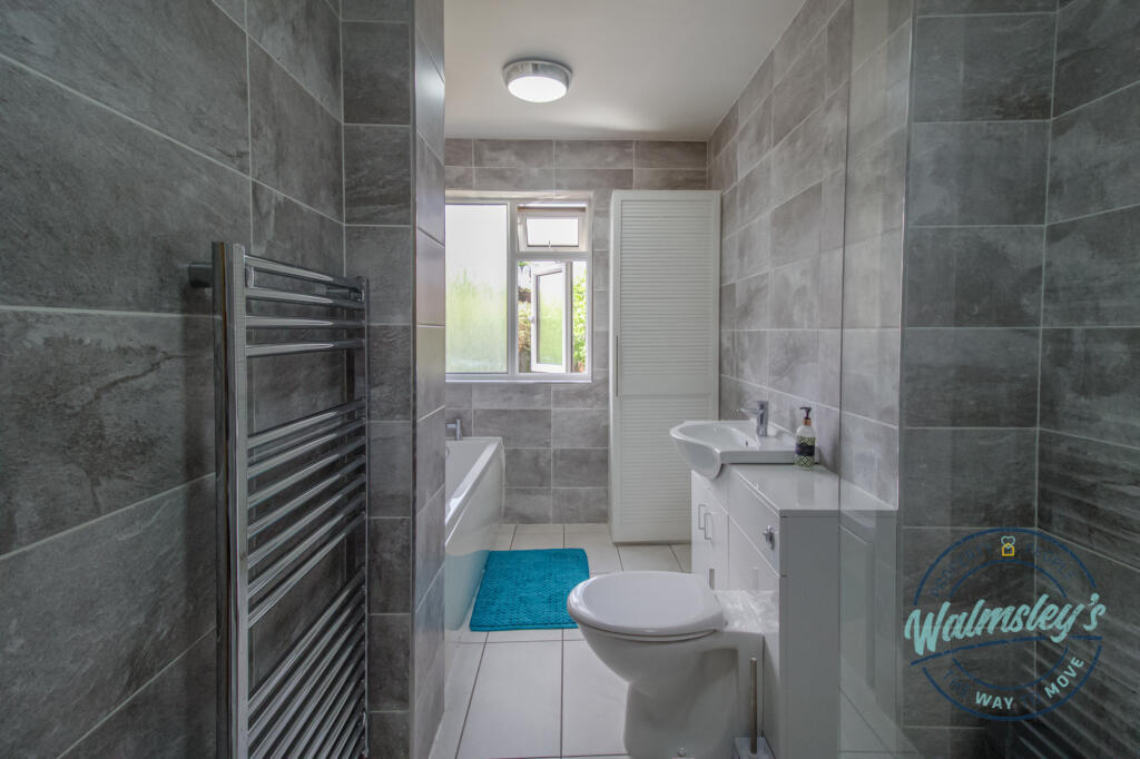4 piece bathroom