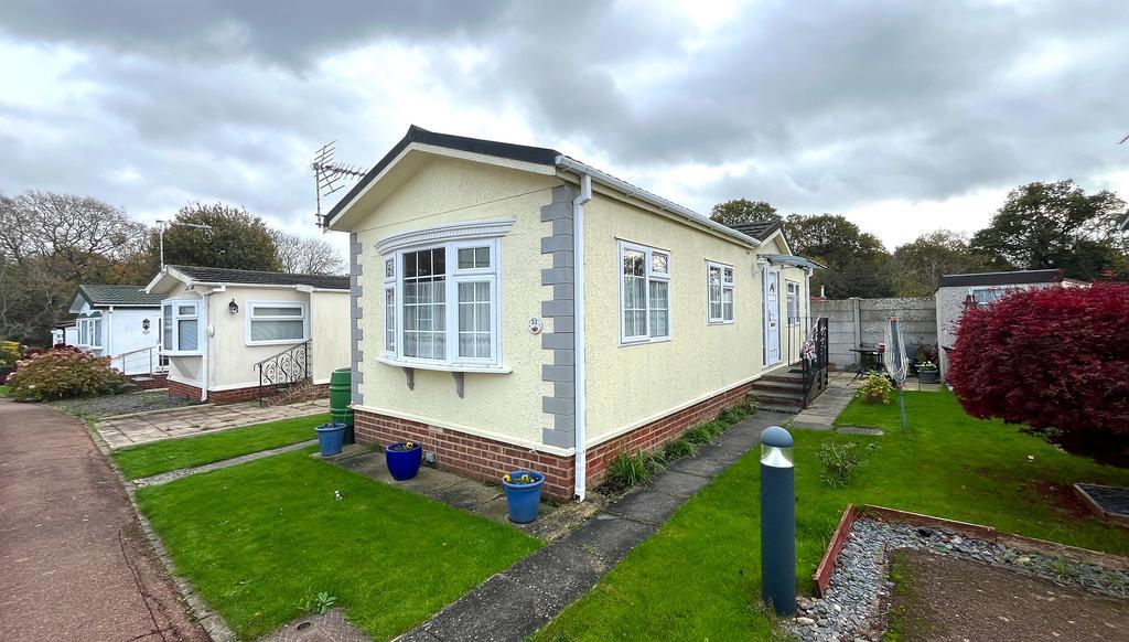 Bluebell Woods, Shalloak Road, Broad Oak, Canterbury, CT2 0QA