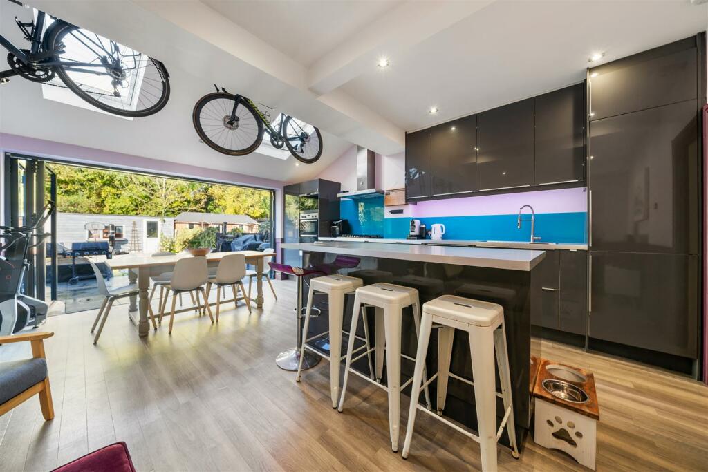 Kitchen/Dining/ Family Room