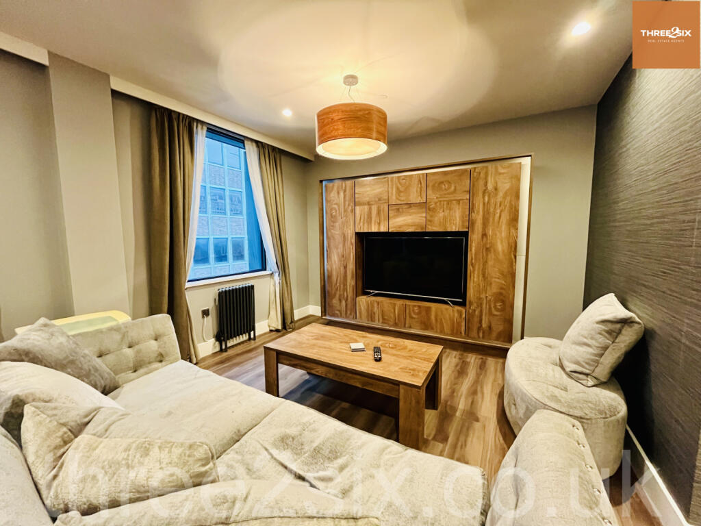 Luxury Two-Bedroom Executive Apartment in Birming