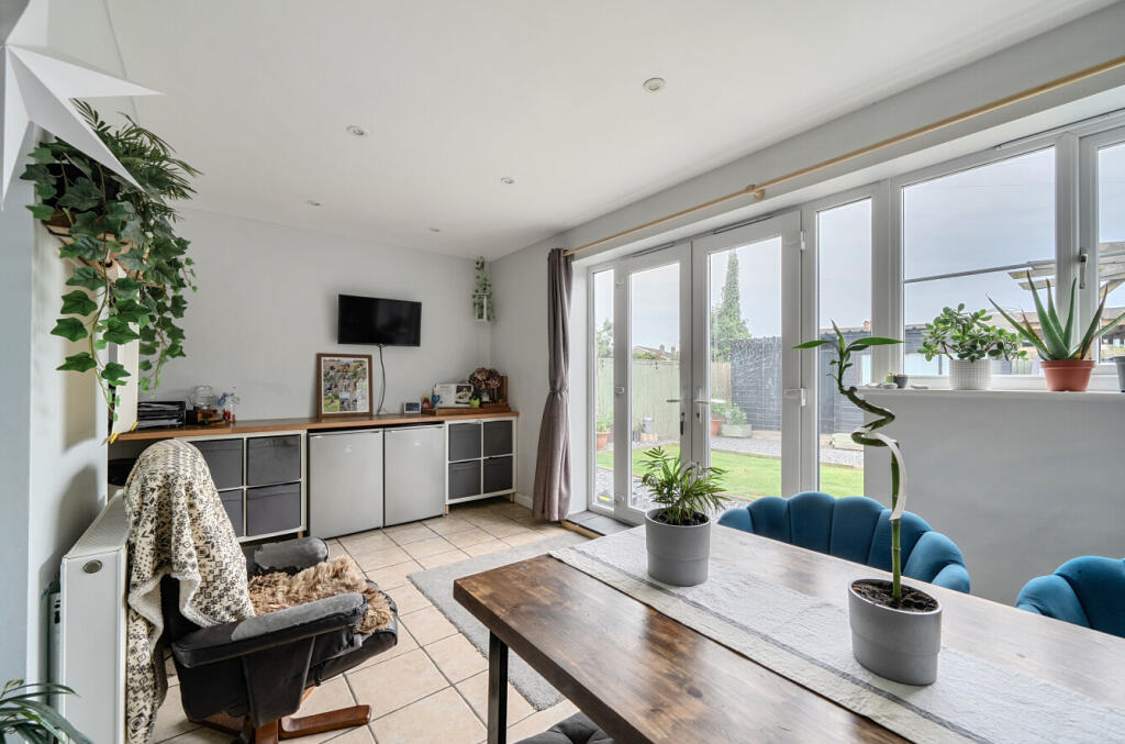 1309590-25-684c74...