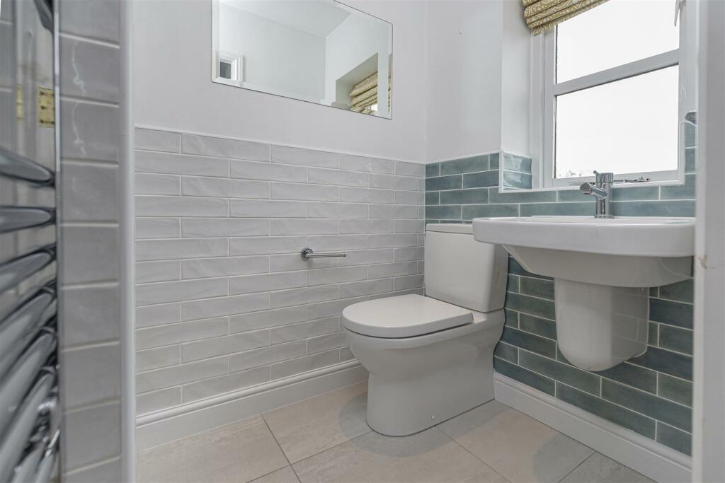 Bramleys Estate Agents - Elland - Oliver Meadows (
