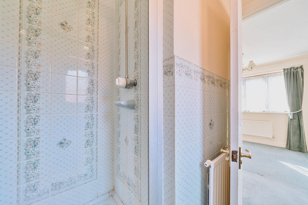 Ensuite Shower Room