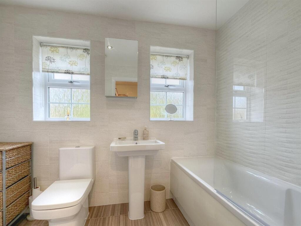 JACK &amp; JILL BATHROOM