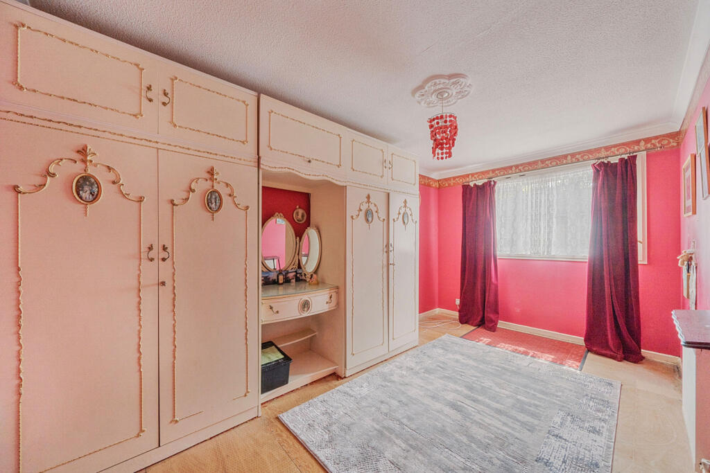 1296955-8-682dc52...