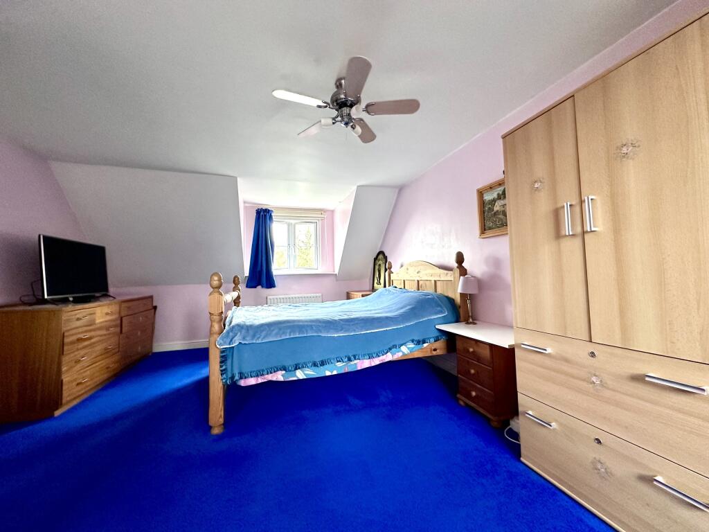 Bed 1 (2)