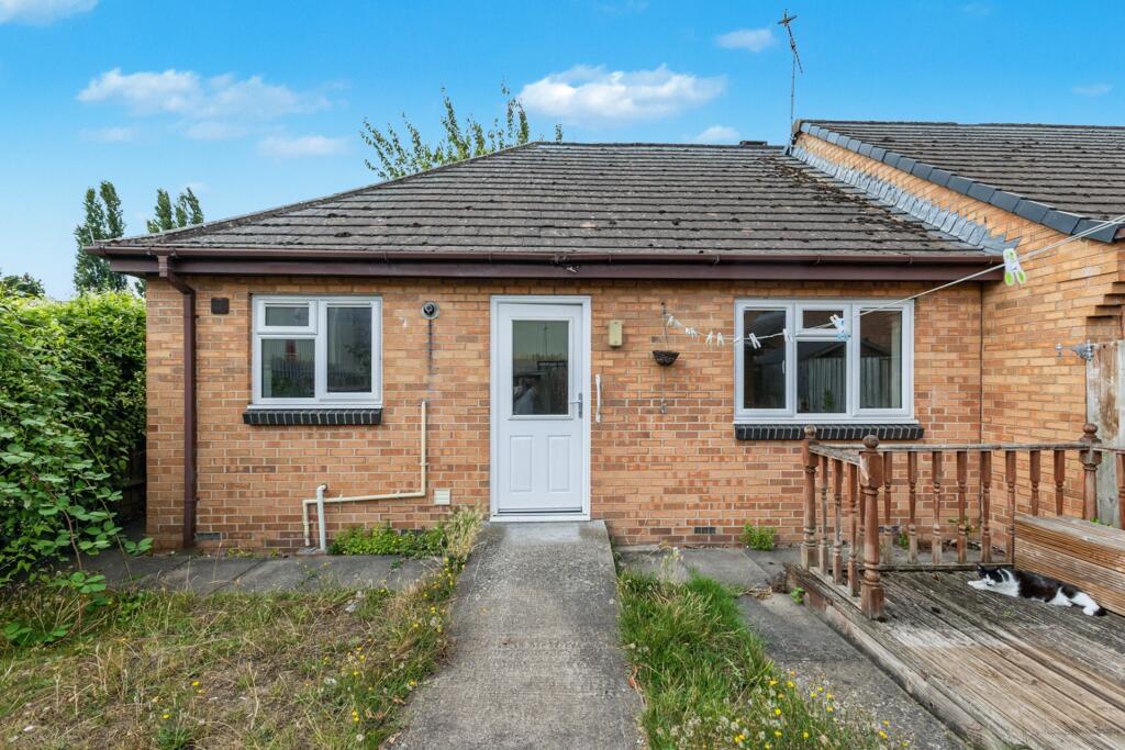 20 Deans Way, Gloucester, Gloucestershire, GL1 2QN