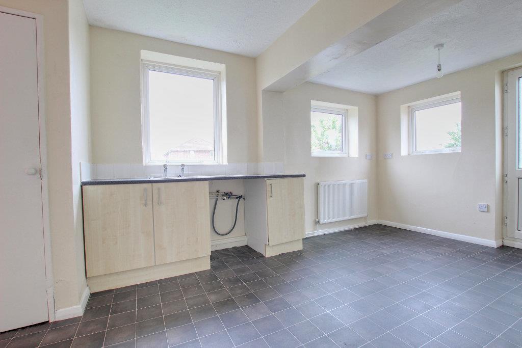 EXTENDED DINING KITCHEN