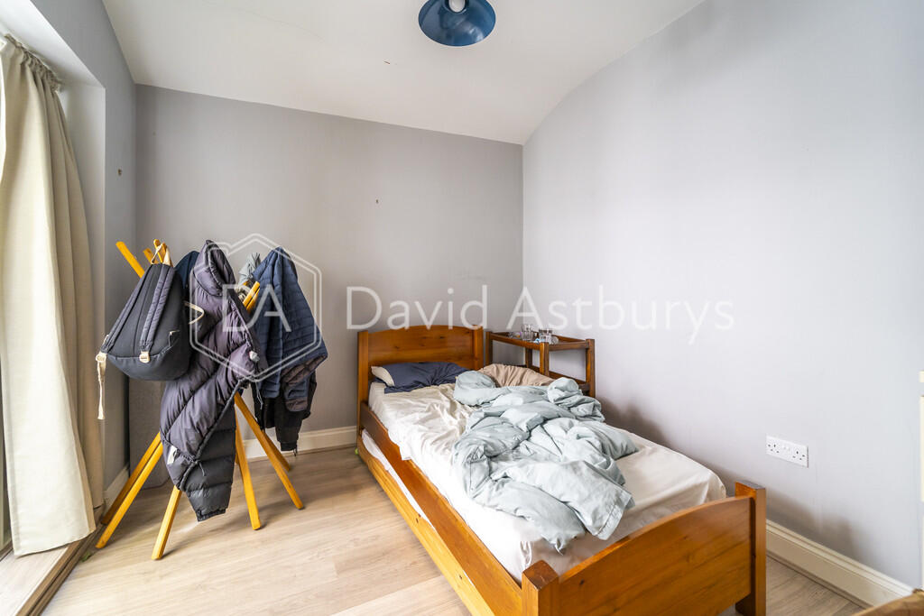 NDB06647-Edit
