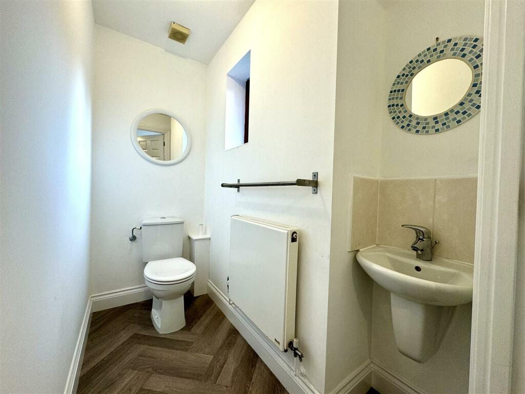 GROUND FLOOR WC