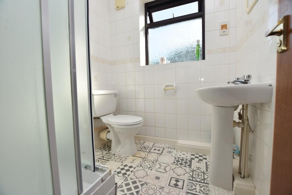 shower room.jpg