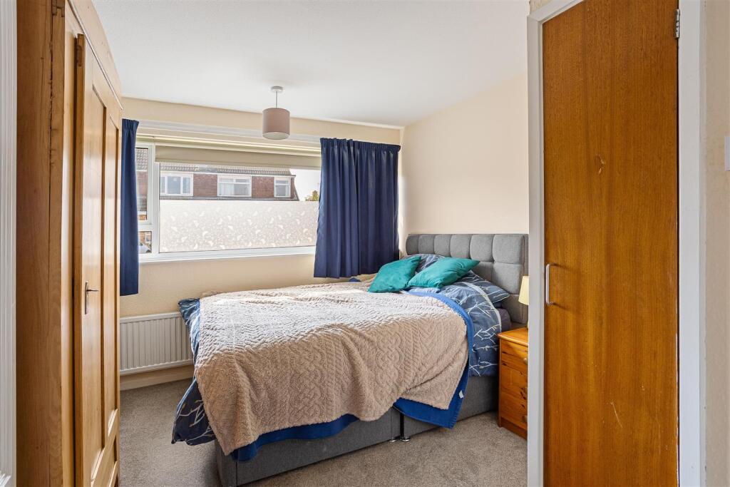 17_Chantry_Close_4.jpg