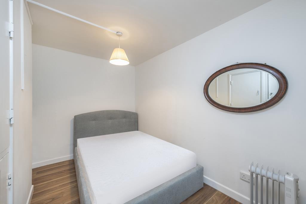 bedroom.jpg