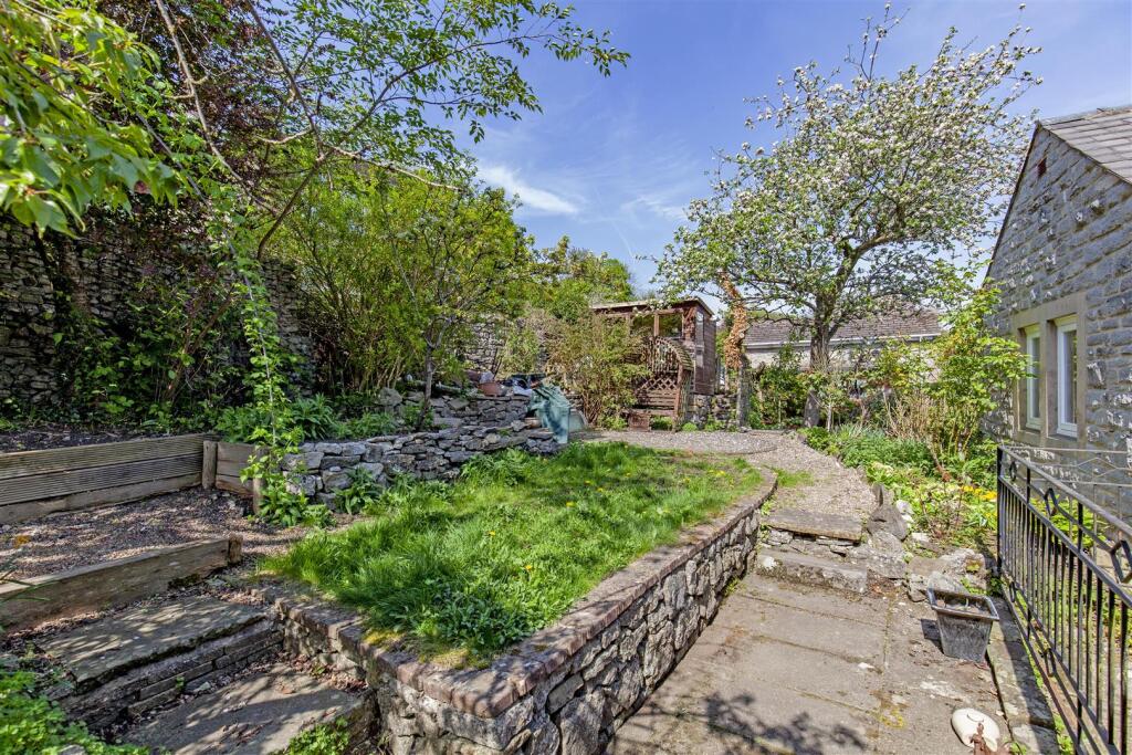 Rear External-10.jpg