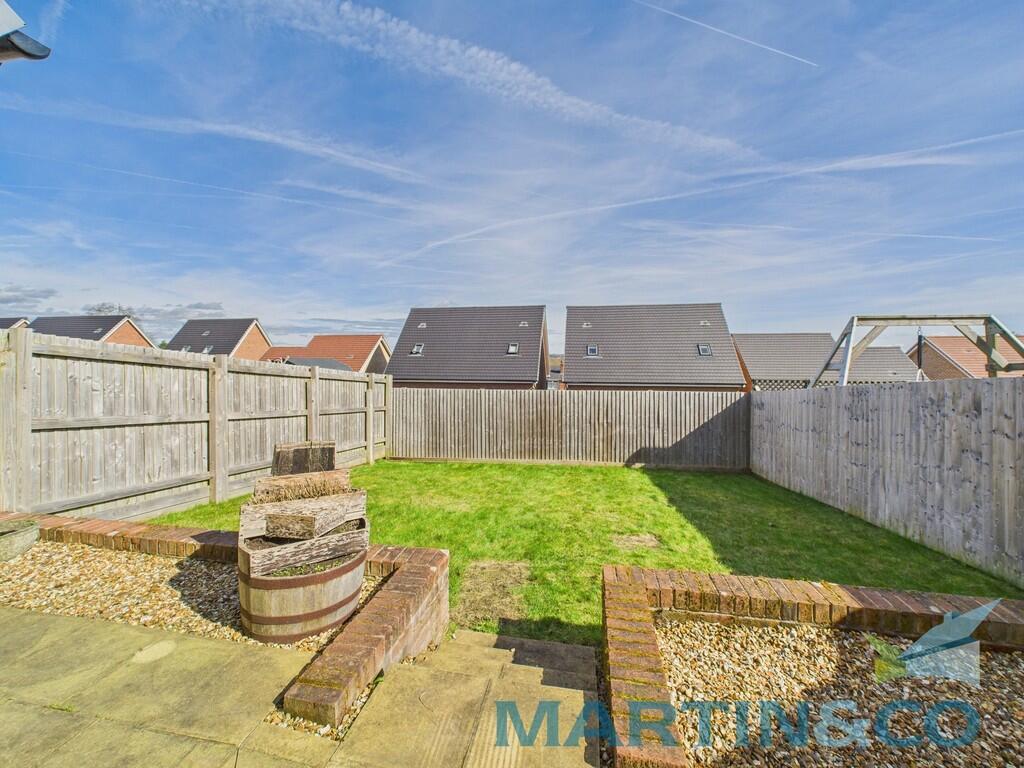 CAM01870G0-PR0162...