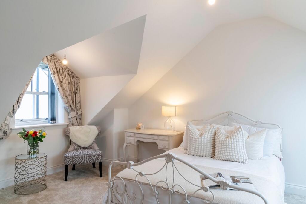 Bedroom 2 with character &amp; Style