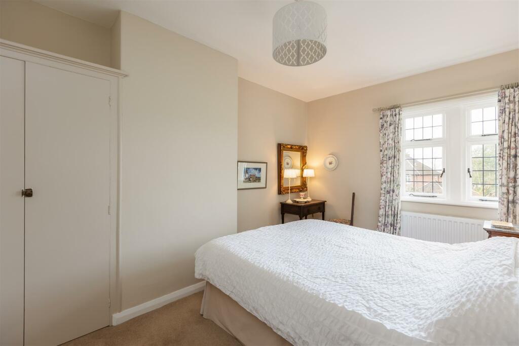 Bramble Garth Bedroom 2-2.jpg