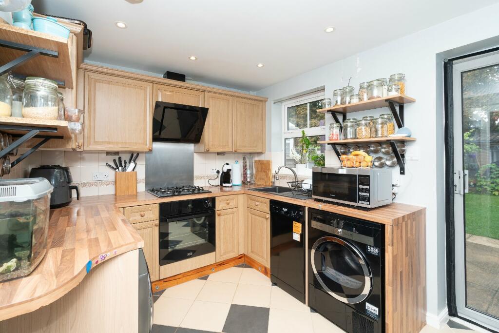 Picture No. 06