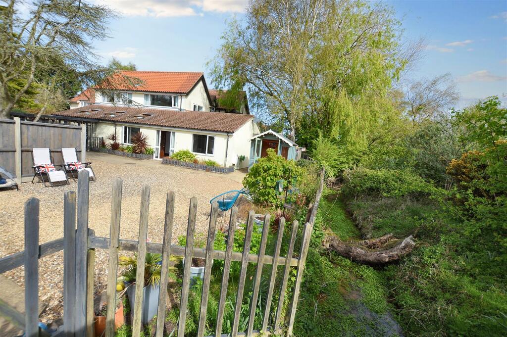 DSC_0004 - 2025-04-23T082637.233.jpg