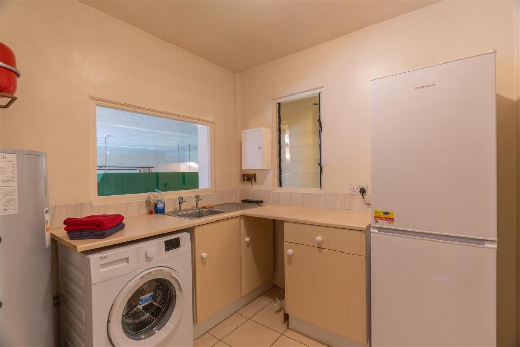 14 The Coppice-5.jpg