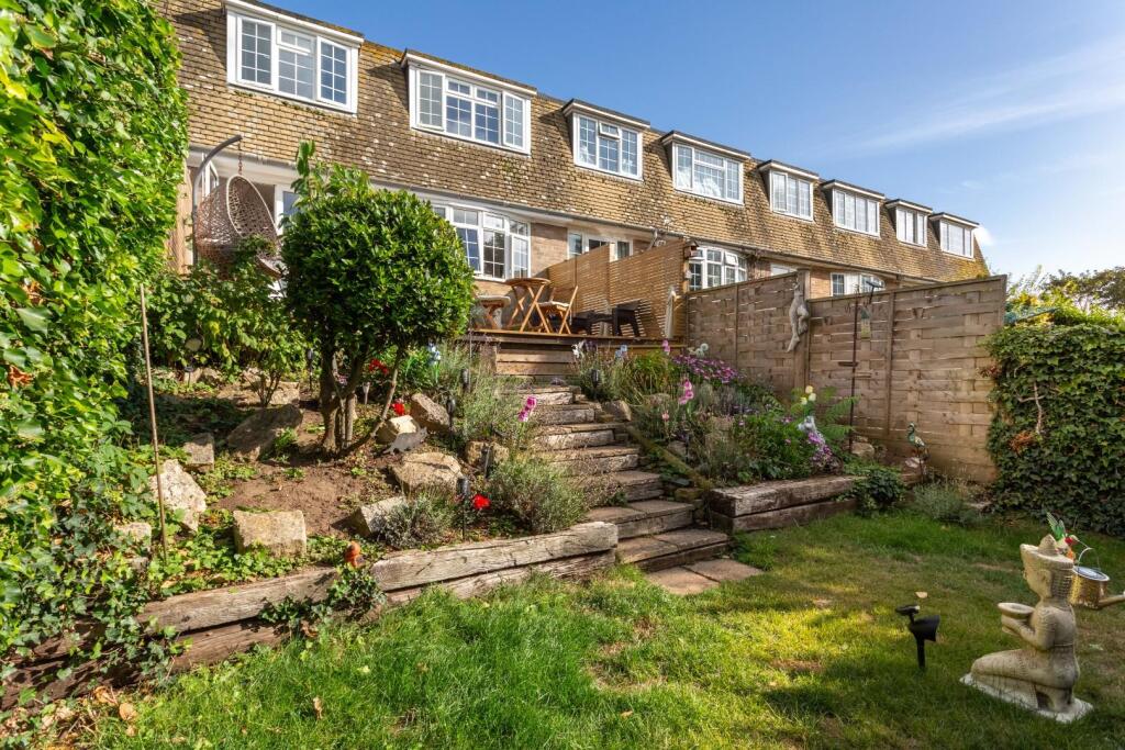 Chatsworth Close-2.jpg