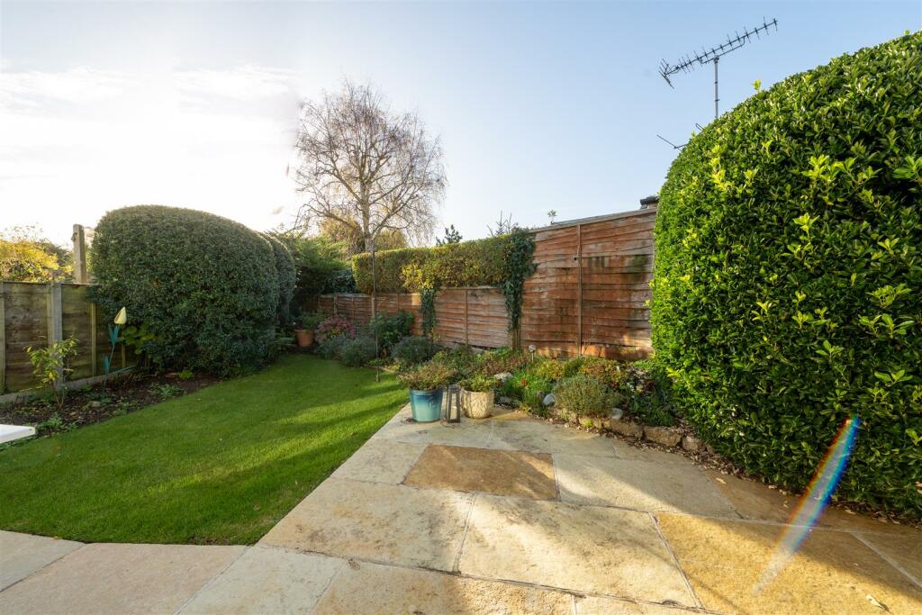 67 Grays Lane, Hitchin-24.jpg
