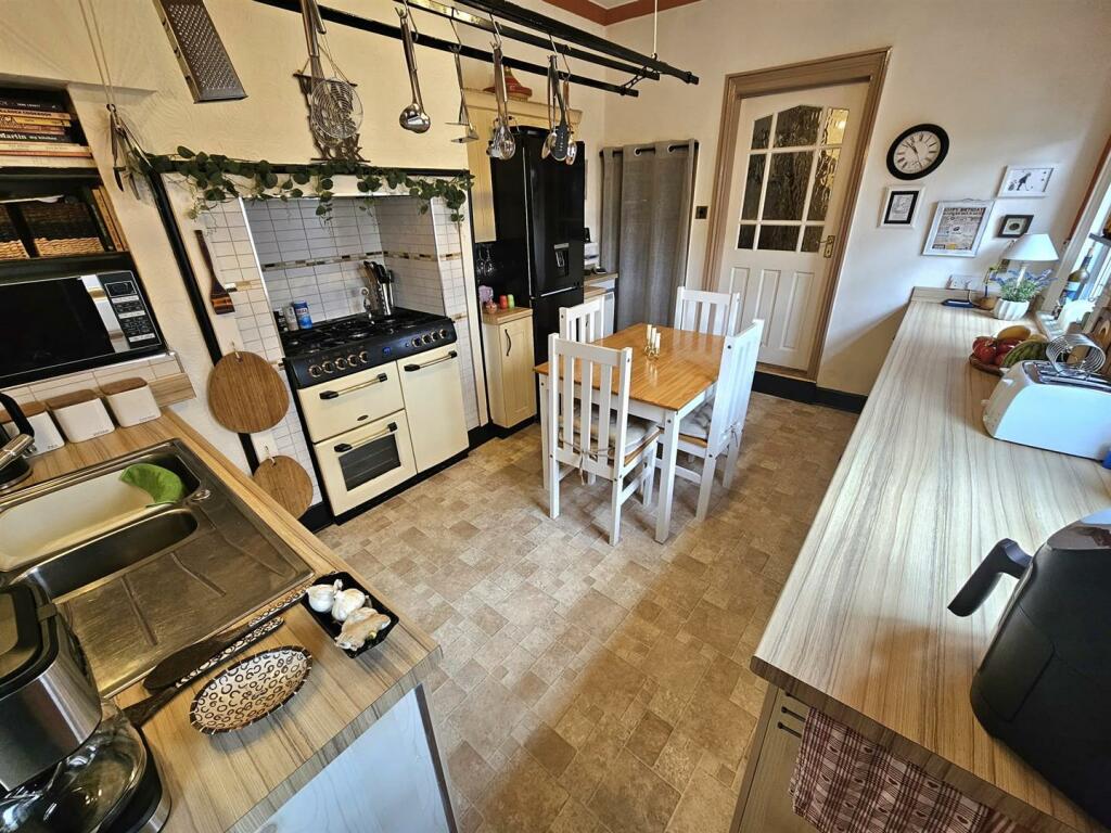 Kitchen Breakfast Room