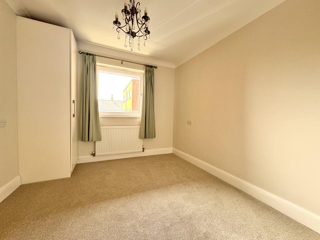 5 Elmtree lodge b...